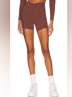 L*Space x Tessa Brooks Carter Crossover Bike Shorts Café Brown Size Small